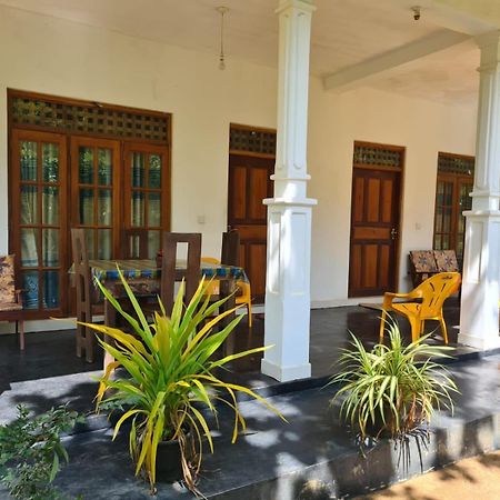 Thuruliya Residence 锡吉里亚 外观 照片