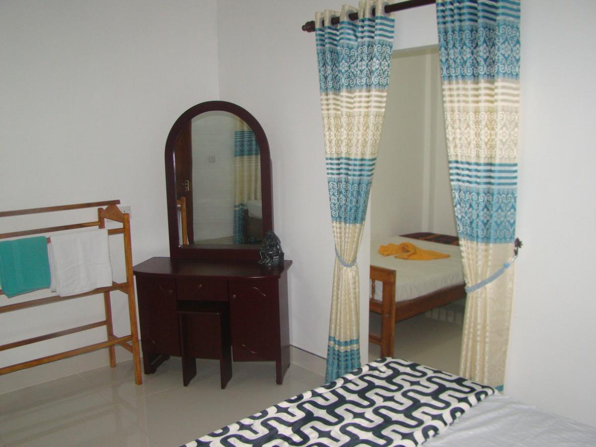 Thuruliya Residence 锡吉里亚 外观 照片