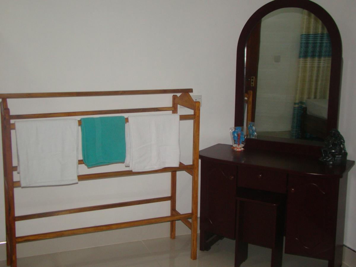 Thuruliya Residence 锡吉里亚 外观 照片