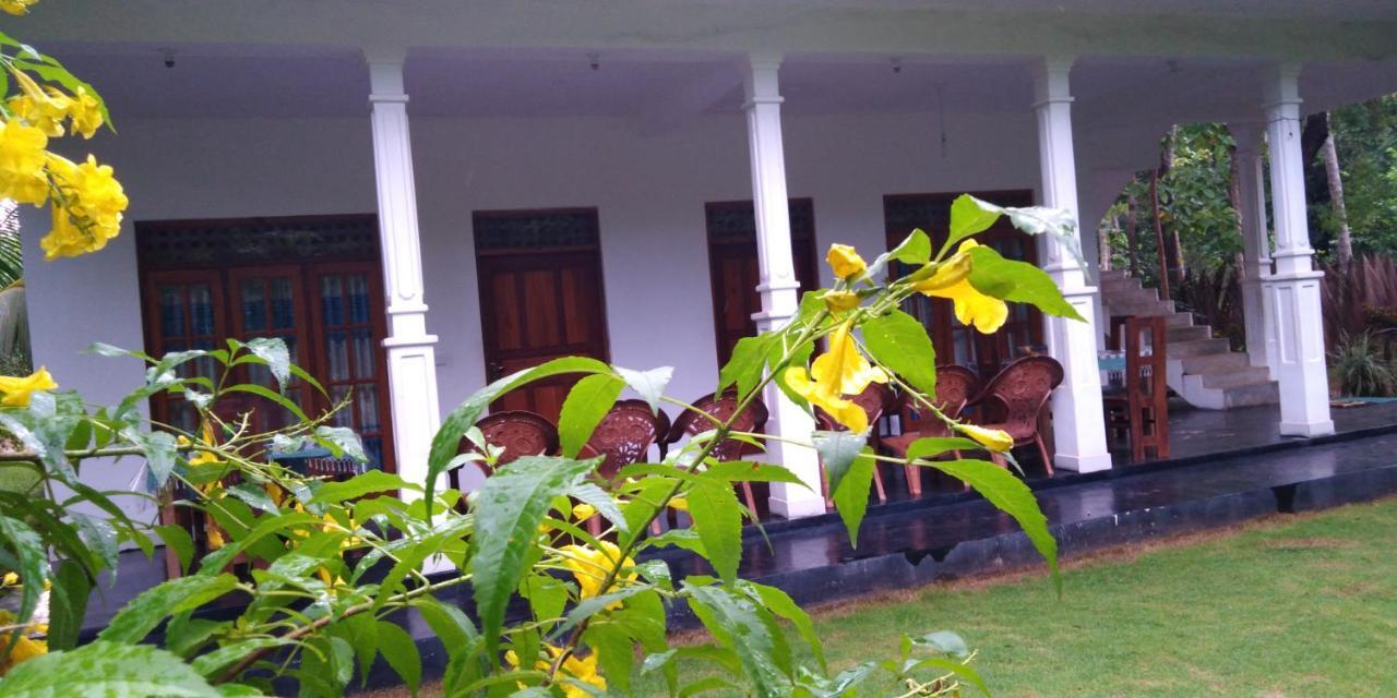 Thuruliya Residence 锡吉里亚 外观 照片